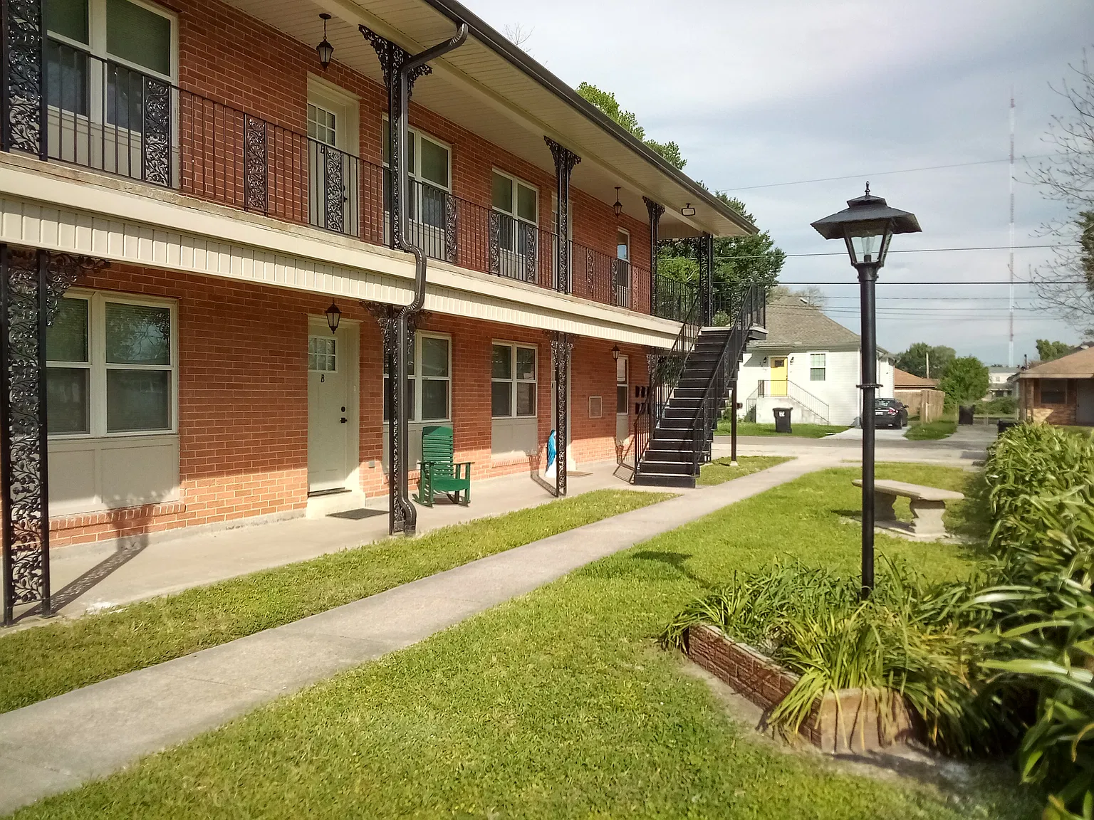 2 bed, 750 sqft, $1,125 — Photo 1