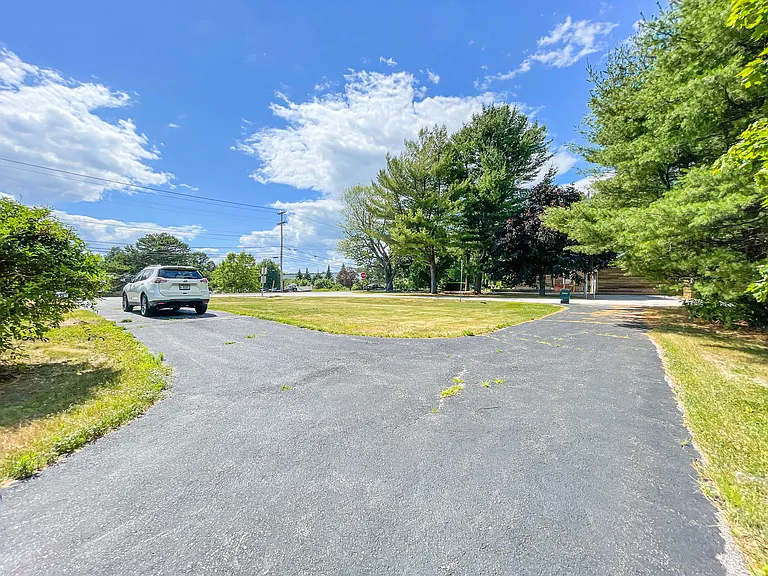 124 Pleasant Hill Rd — Photo 41