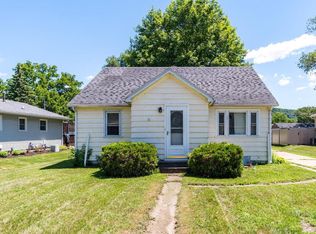 3321 26th St S, La Crosse, WI 54601