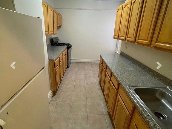 2nd image of 114 Glenwood Ave APT 306