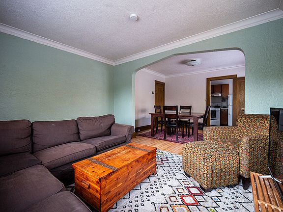 3rd image of 4332 28th Ave S APT 1