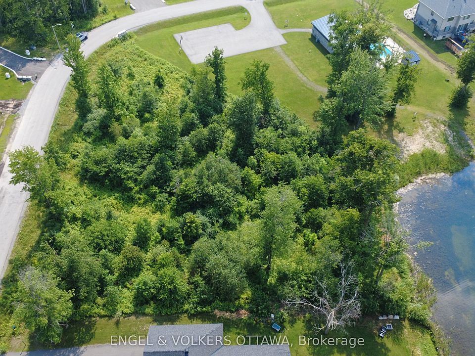 1st image of 576 Shoreway Dr