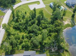 576 Shoreway Dr, Greely Metcalfe Osgoode Vernon And Area, ON K4P 0G3