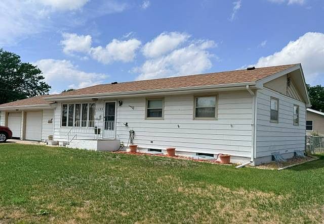 1st image of 1125 E 6th St