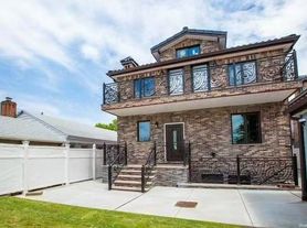 69-32 223rd St, Oakland Gardens, NY