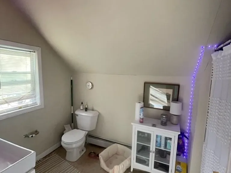 624 Smith St — Photo 22