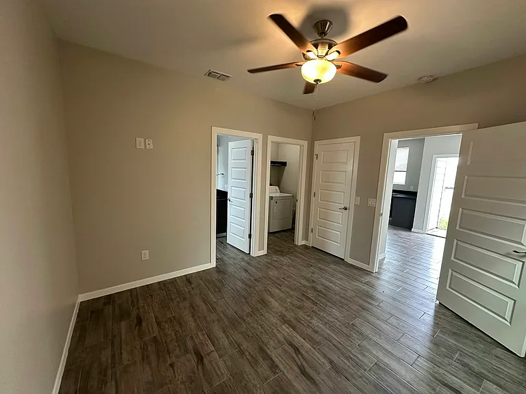 1308 Quitaca Dr #1 — Photo 3