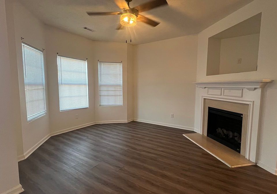 1st image of 8490 Oakley Cir