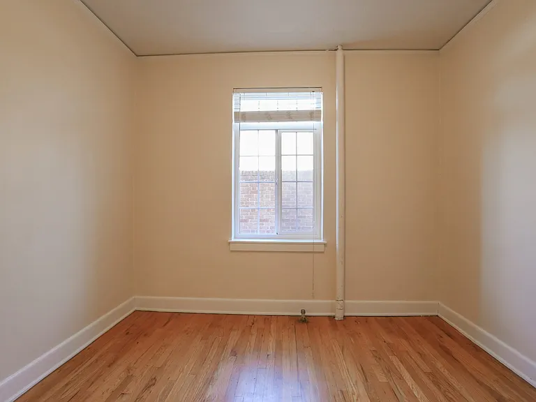 961 N Marion St #4 — Photo 21