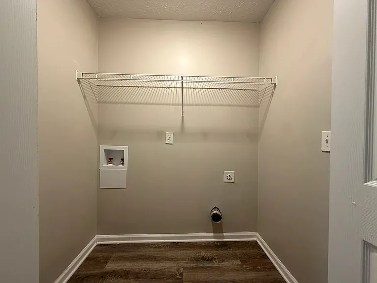 4192 Alaina Ave — Photo 12
