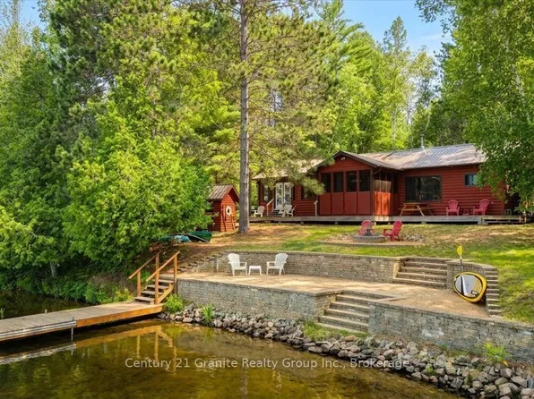 819 Tamarack Rd, Madawaska Valley, ON K0J 1B0