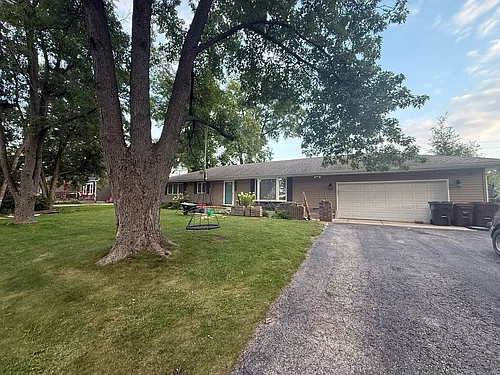 122 Gall Ln Photo 1 122 Gall Ln Photo 1