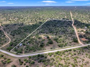 790 CR 102, Llano, TX 78643