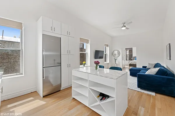Sold by Owner | media 1