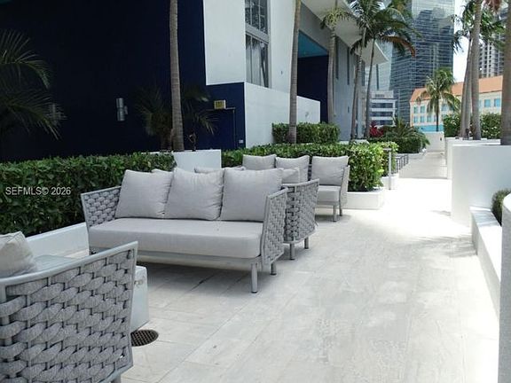 4th image of 1300 Brickell Bay Dr APT 3004