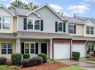 15554 Stronvar House Ln, Charlotte, NC 28277