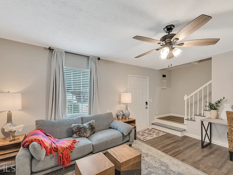 2304 Salt Springs Pl — Photo 3