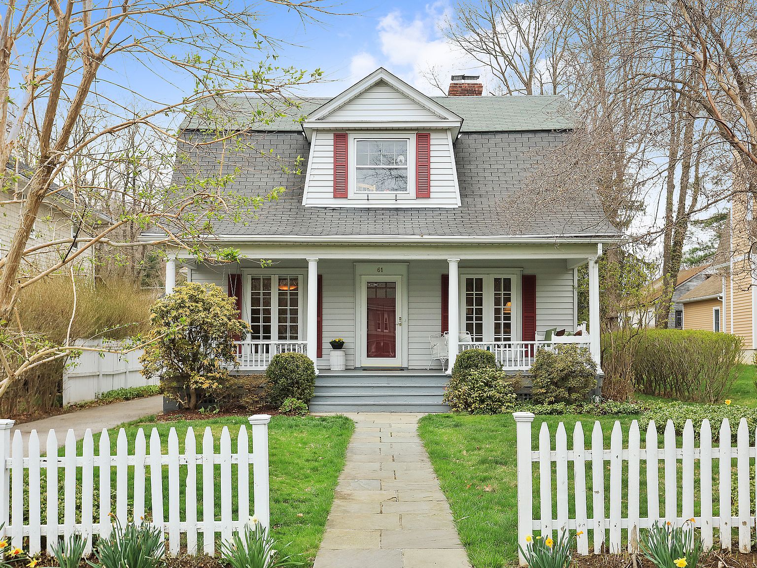 61 Oak Rd, Briarcliff Manor, NY 10510 | Zillow