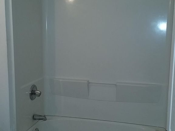2nd image of 63 Egmont St APT 1