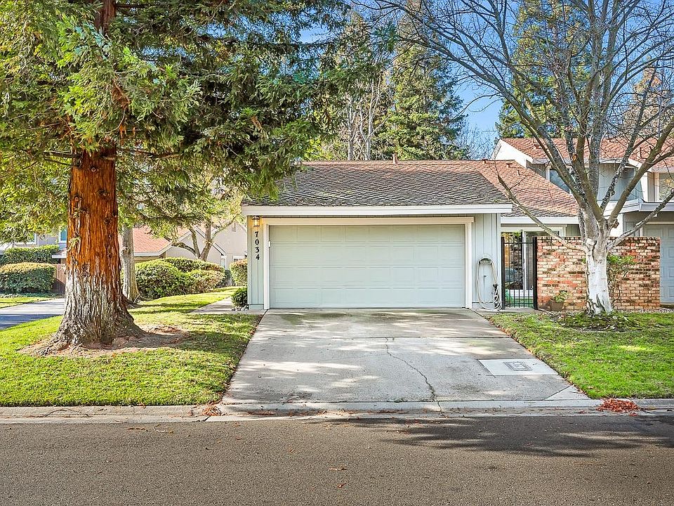 1st image of 7034 La Costa Ln