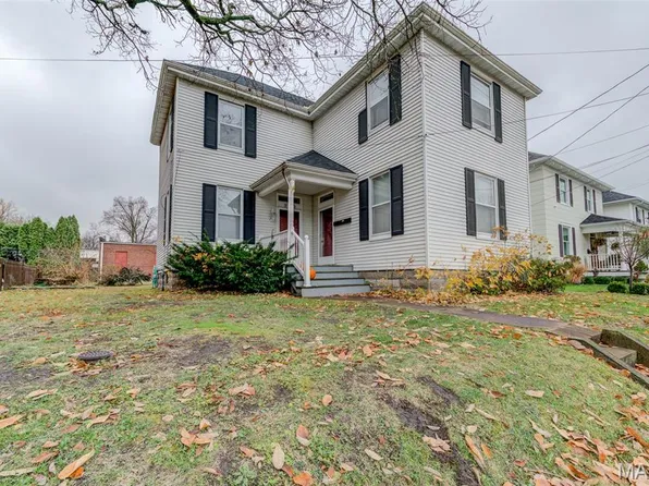 909 Madison St, Saint Charles, MO 63301