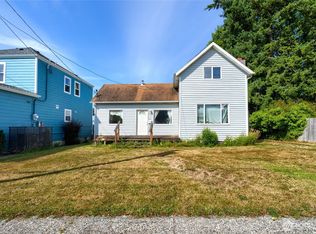 1011 S 12th St, Mount Vernon, WA