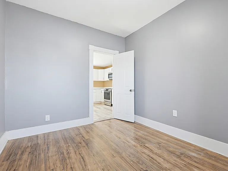 6 Rockland St #1 — Photo 11