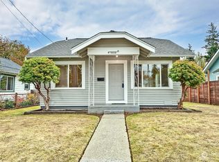 3028 Meridian St, Bellingham, WA 98225