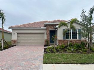3955 Crosswater Dr, North Fort Myers, FL 33917