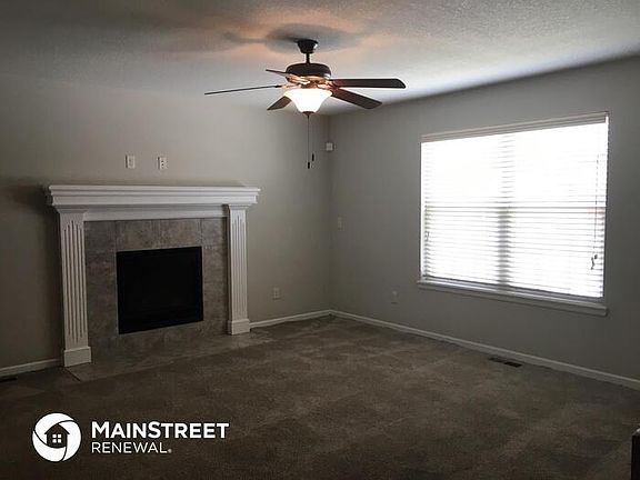 5th image of 1921 S Elizabeth Ave