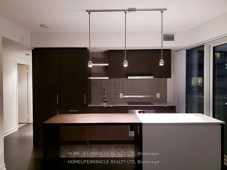 88 Harbour St #5204 — Photo 15