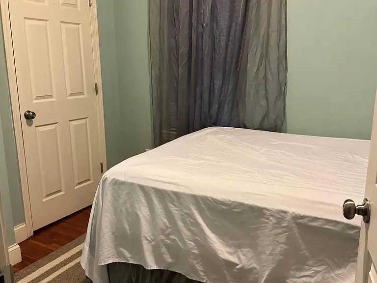 82 Warren Ave #1 — Photo 1