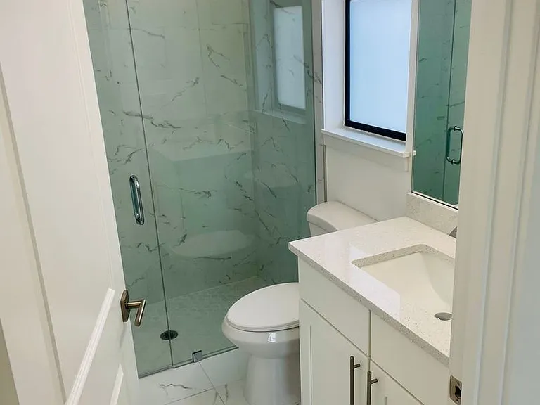 2425 Millie Ave S — Photo 12
