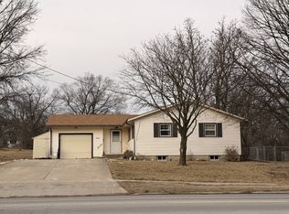 424 E Main St, Lamoni, IA 50140