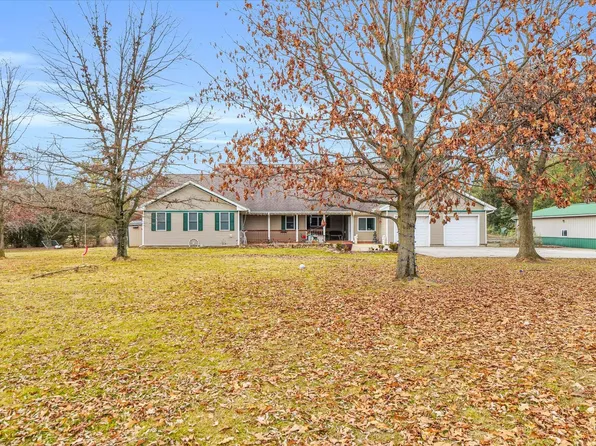 1139CR 2400th Rd E, Homer, IL 61849