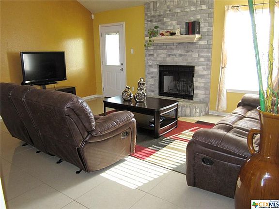3rd image of 3400 Christina Ln