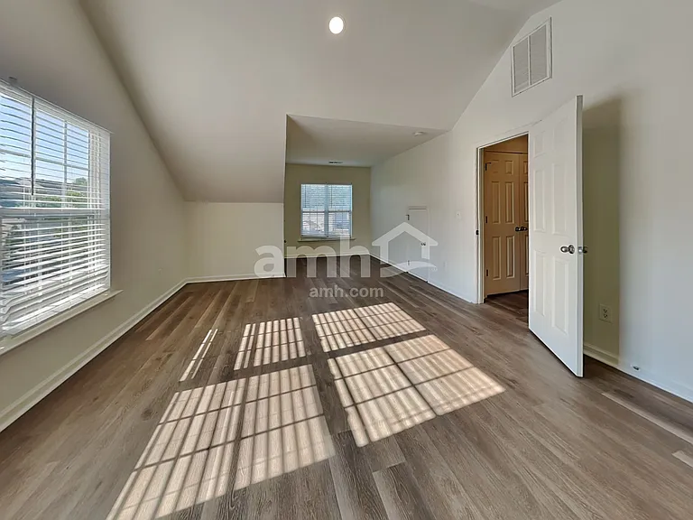 415 Caperton Way — Photo 17