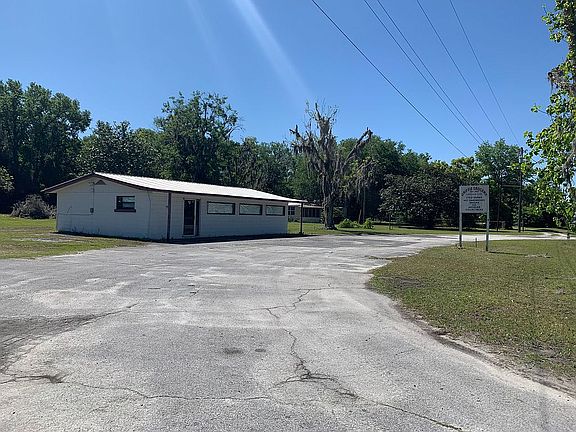 4th image of 1431 Us Highway 301 N