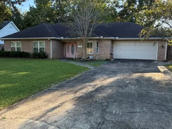 7416 Mahalo Hui Dr, Diamondhead, MS 39525
