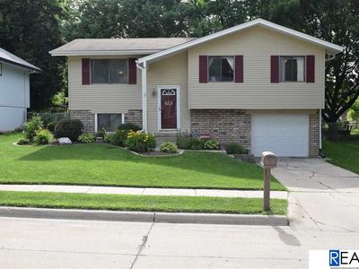 11922 S 34th St, Bellevue, NE, 68123