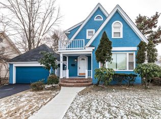 8 McKenna Ave, NORTH BALDWIN, NY 11510