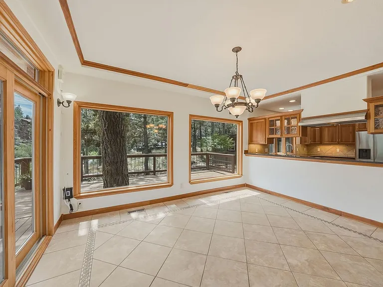 637 NW Silver Buckle Rd — Photo 52