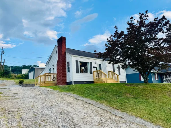 910 Fairview St, Elizabethton, TN 37643