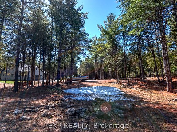 4th image of 593 County Road 40 Rd