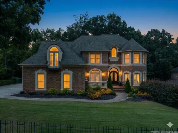 1230 New Britain Dr SW, Atlanta, GA 30331