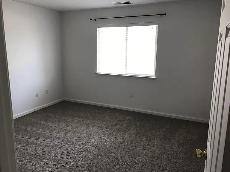 200 Wildwood St — Photo 7