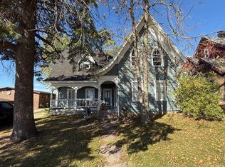 19 N Main St, Clintonville, WI 54929