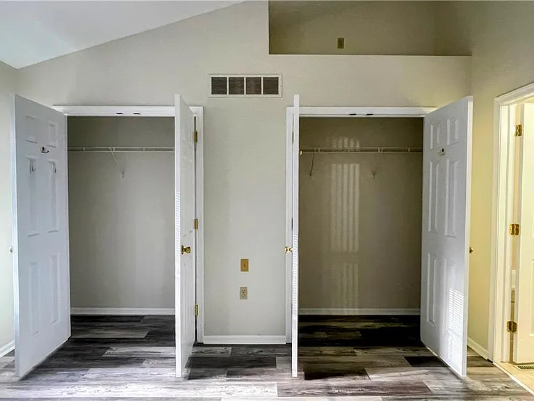8104 Heritage Dr — Photo 14