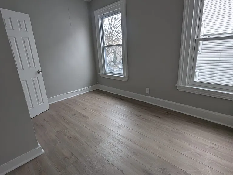75 Woolsey St #2 — Photo 6