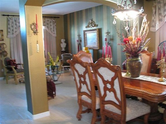 5th image of 9512 Pecky Cypress Way